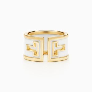 Tiffany T cutout ring in 18k gold with white ceramic